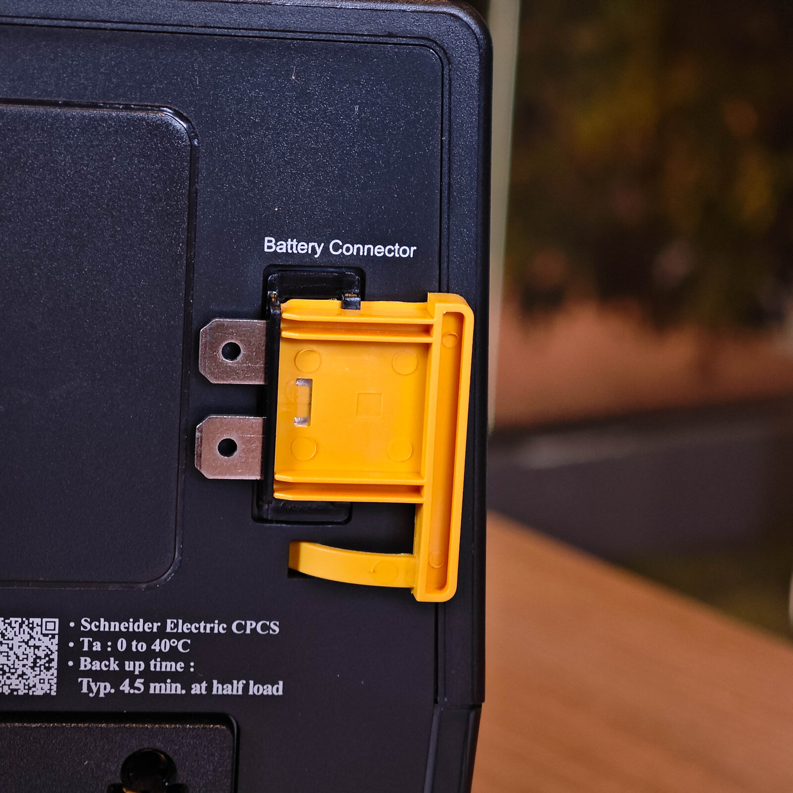 ภาพแกะกล่องสินค้า (Unboxing) แสดงสินค้าจริงและอุปกรณ์ภายในกล่อง ภาพที่ 5