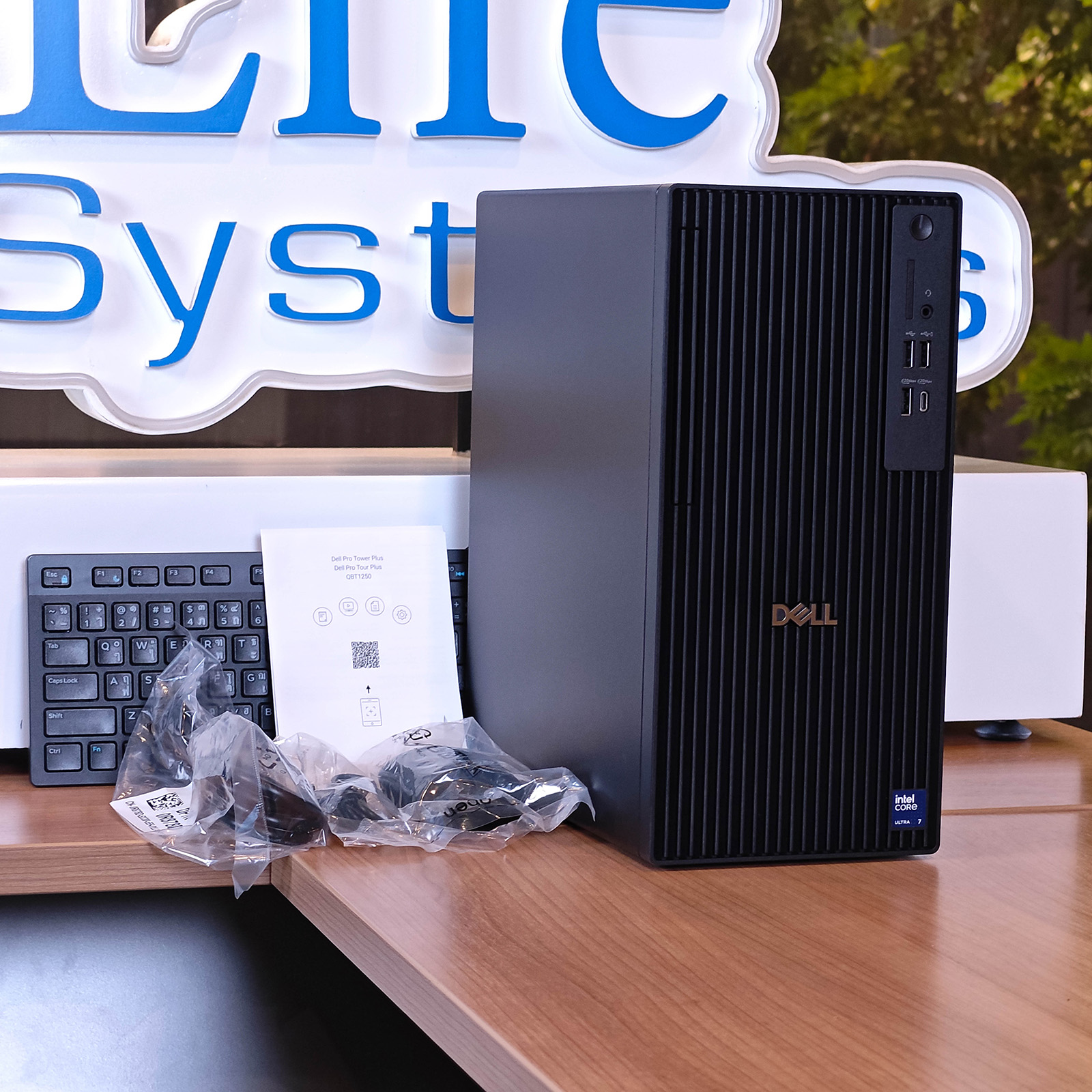 ภาพแกะกล่องสินค้า (Unboxing) แสดงสินค้าจริงและอุปกรณ์ภายในกล่อง ภาพที่ 3